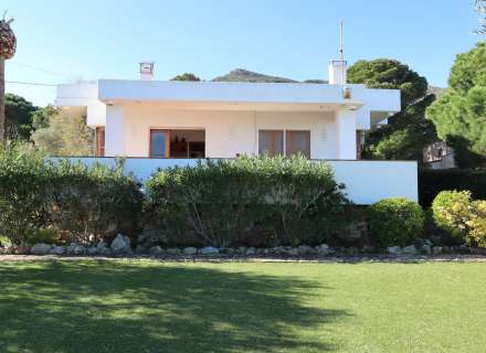 House with sea views in Cap de Vol - Exclusivity and charm in El Port de la Selva1