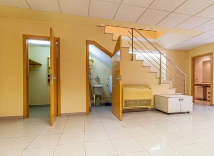 Local en planta baixa a Figueres.10