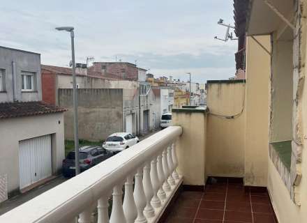 Maison de ville magnifiquement rénovée à Empuriabrava.27