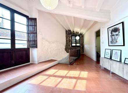 Casa amb encant en venda (Navata)1