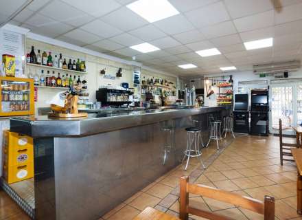 Bar Restaurante en Roses6