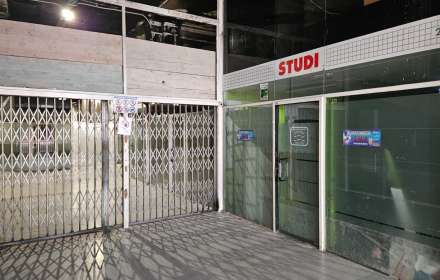 Local comercial en venda al carrer sant llàtzer de figueres