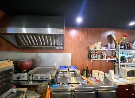 En traspàs BAR en ple rendiment al centre de Torroella.9