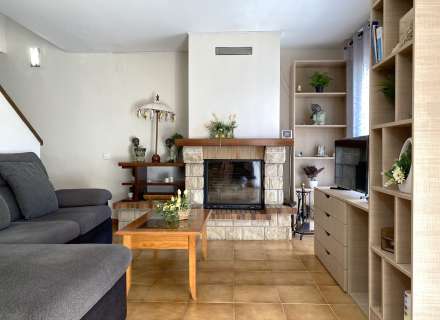 Casa adossada a prop del mar a la Urb. Amfora, Sant Pere Pescador2